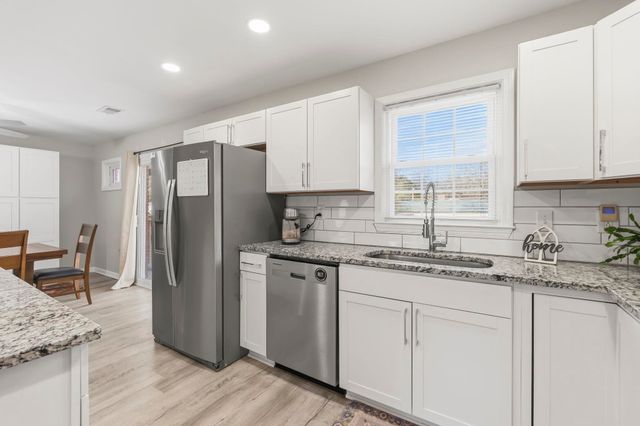 621 Highway 905, Conway, SC 29526