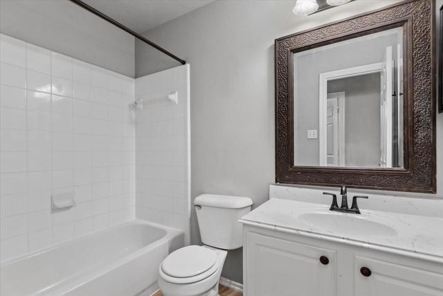 71 Summerhaze Circle, The Woodlands, TX 77382