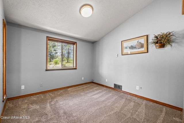 16700 N Mountain View RD, Rathdrum, ID 83858