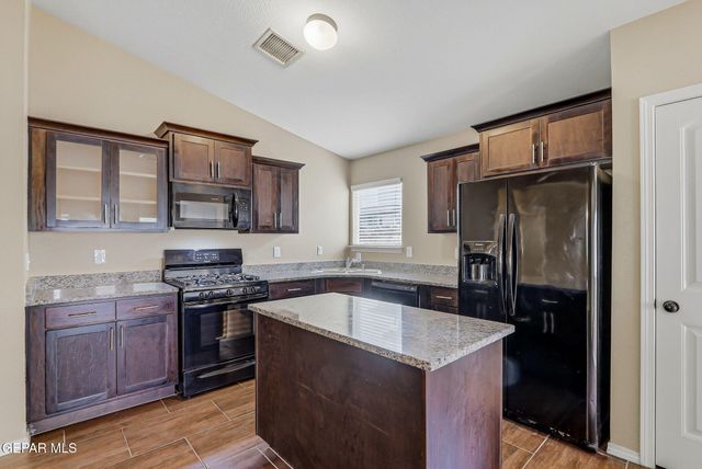 4976 JOE CASTILLO Street, El Paso, TX 79938