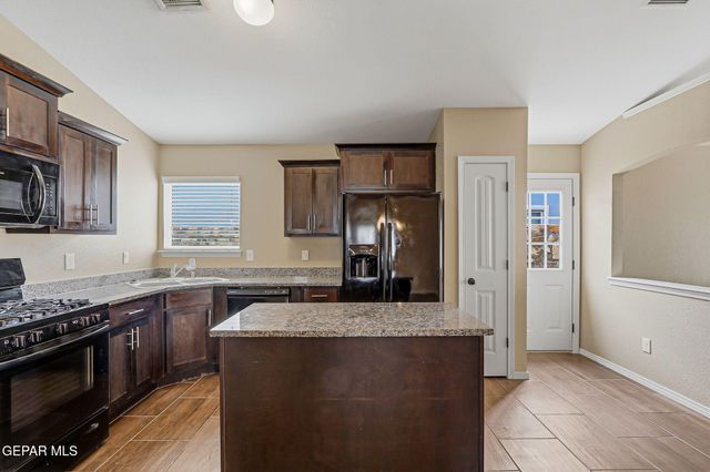 4976 JOE CASTILLO Street, El Paso, TX 79938