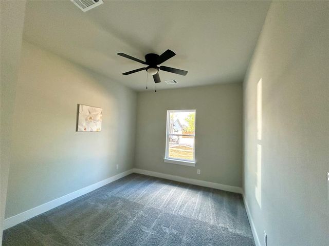 115 W Pauwela LN, Bastrop, TX 78602