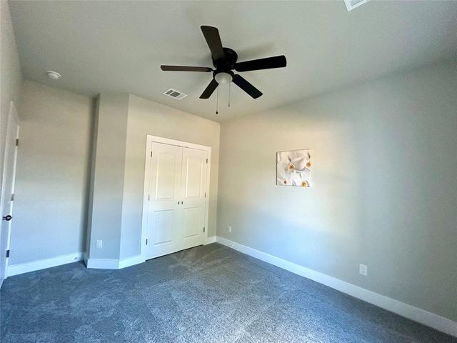 115 W Pauwela LN, Bastrop, TX 78602