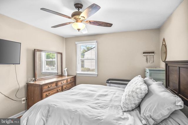 701 WILLOW DR, Cinnaminson, NJ 08077