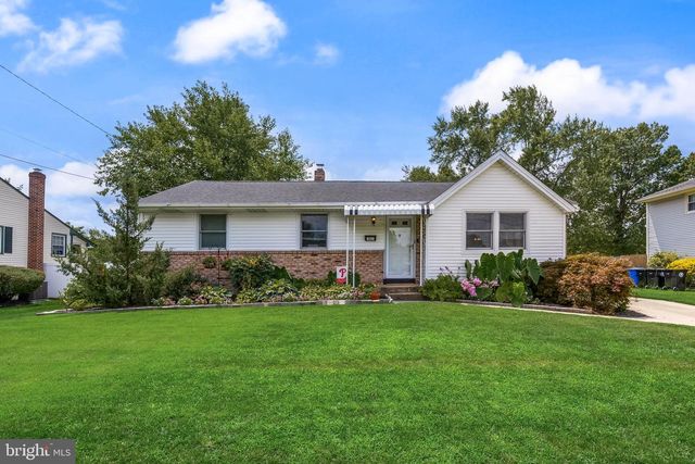701 WILLOW DR, Cinnaminson, NJ 08077