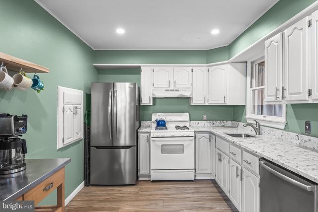 701 WILLOW DR, Cinnaminson, NJ 08077