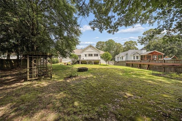 4215 Meek Road, Powder Springs, GA 30127