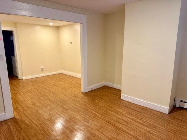 277 E Merrimack St 1, Lowell, MA 01852