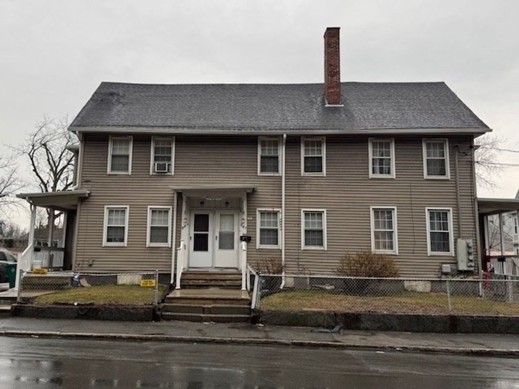 277 E Merrimack St 1, Lowell, MA 01852