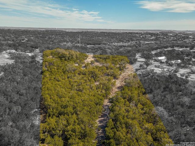 218 Madrona, Kerrville, TX 78028
