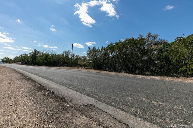 218 Madrona, Kerrville, TX 78028