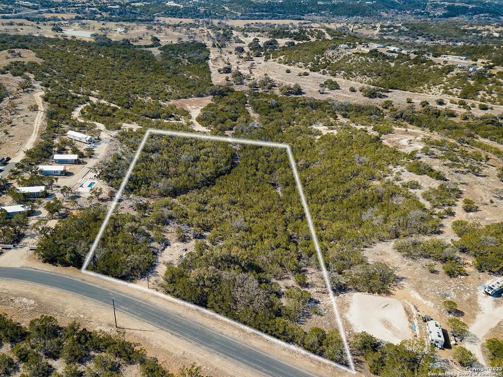 218 Madrona, Kerrville, TX 78028