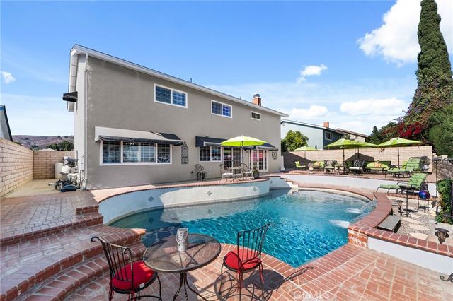 996 W Northwood Ave, Brea, CA 92821