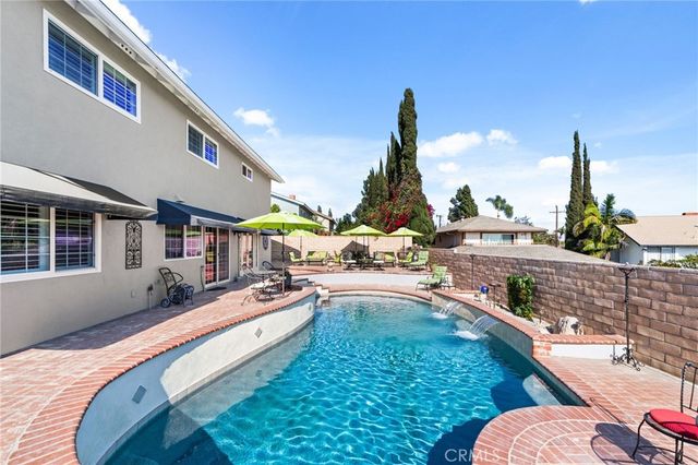 996 W Northwood Ave, Brea, CA 92821