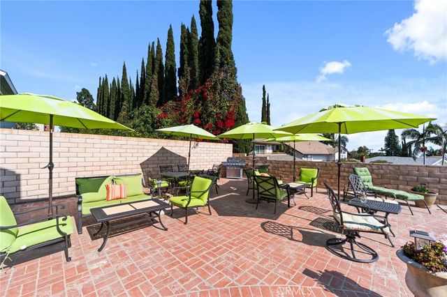 996 W Northwood Ave, Brea, CA 92821