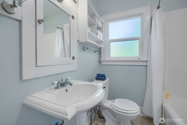 4651 N Visscher Street, Tacoma, WA 98407