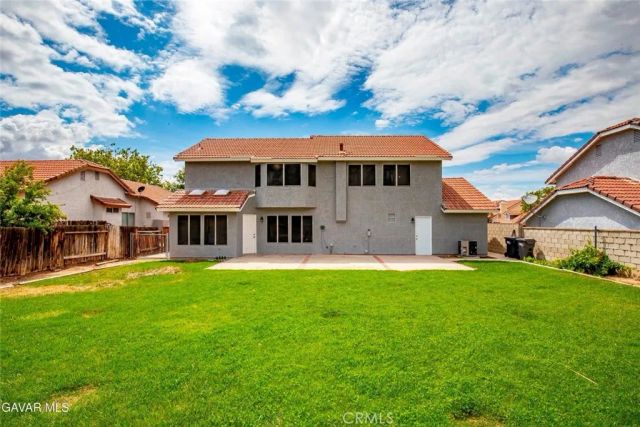 37450 Yorkshire, Palmdale, CA 93550