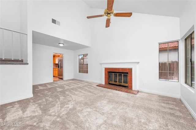 37450 Yorkshire, Palmdale, CA 93550