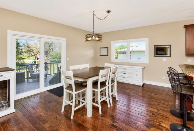 3880 Rose Glen, Waukee, IA 50263