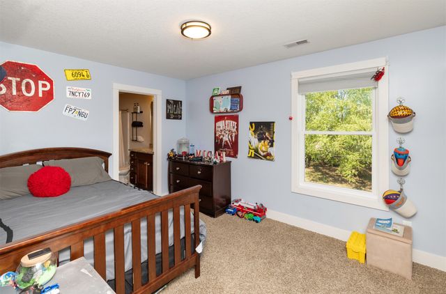 3880 Rose Glen, Waukee, IA 50263