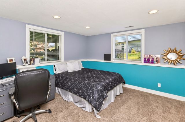 3880 Rose Glen, Waukee, IA 50263