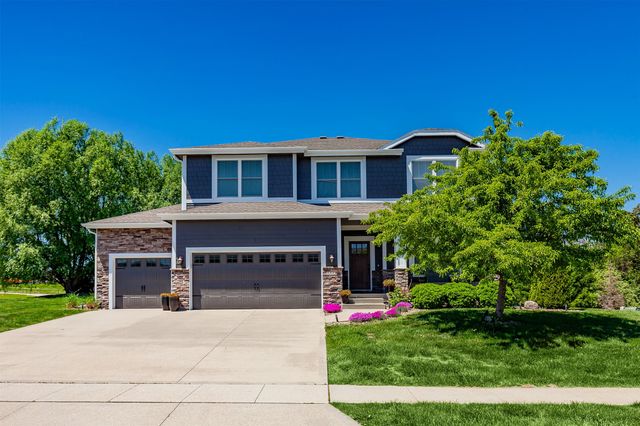 3880 Rose Glen, Waukee, IA 50263