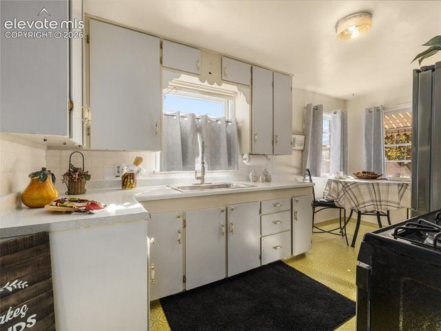2037 Cedar Street, Pueblo, CO 81004