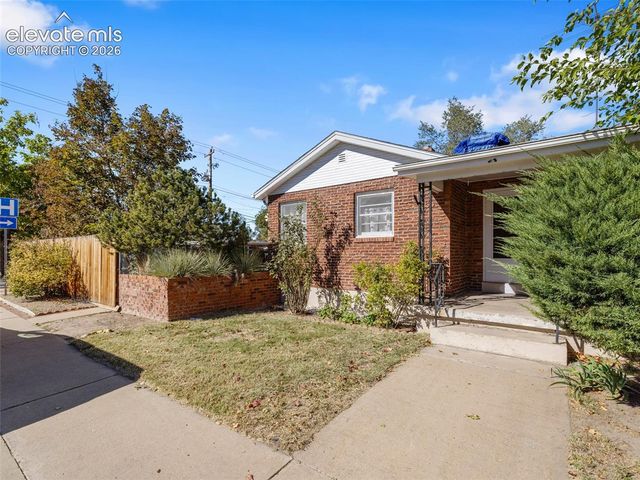 2037 Cedar Street, Pueblo, CO 81004