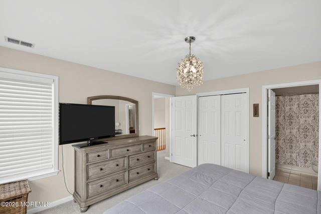 10 Santa Rosa Lane, Tinton Falls, NJ 07753