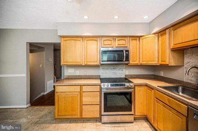 105 STAUNTON CT, Stafford, VA 22554