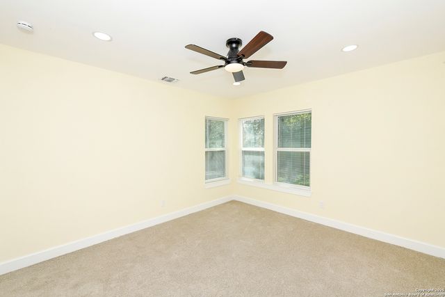 1326 W Lynwood, San Antonio, TX 78201