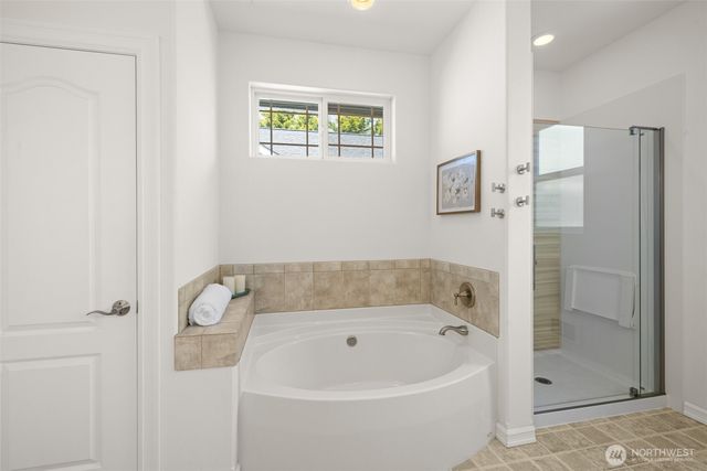 646 W Summer Breeze Lane, Sequim, WA 98382