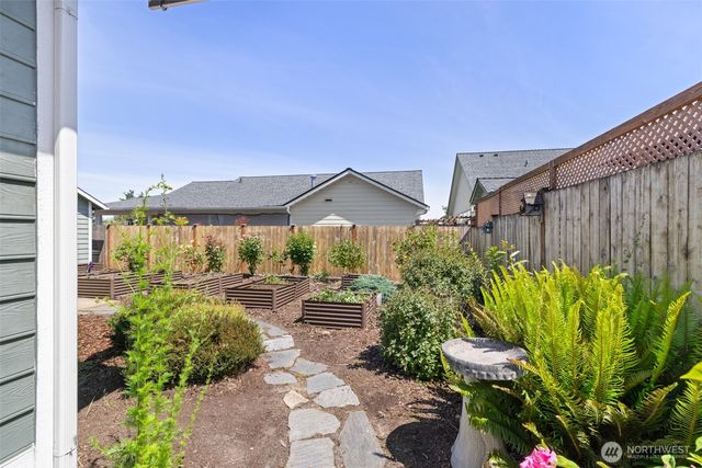 646 W Summer Breeze Lane, Sequim, WA 98382