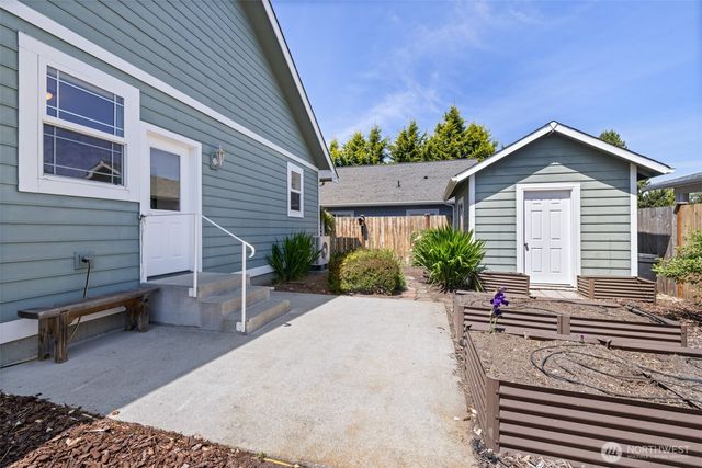 646 W Summer Breeze Lane, Sequim, WA 98382