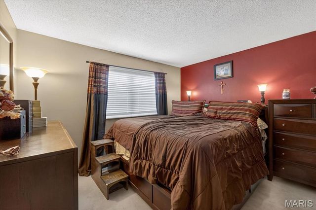 5 Gail Drive, St Peters, MO 63376