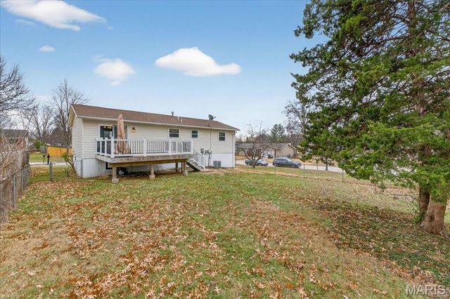 5 Gail Drive, St Peters, MO 63376