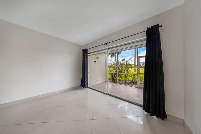 2850 N Palm Aire Drive 104, Pompano Beach, FL 33069