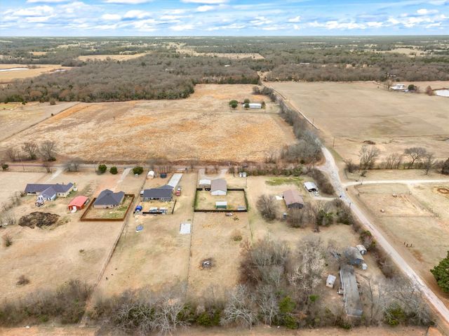 2840 Vz County Road 3211, Wills Point, TX 75169