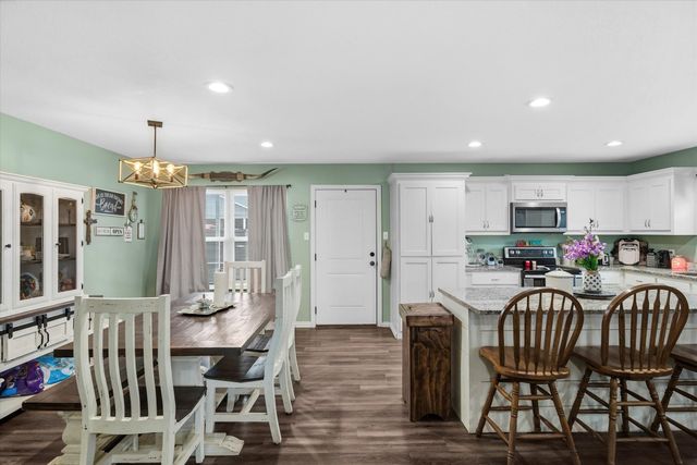 2840 Vz County Road 3211, Wills Point, TX 75169