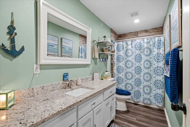 2840 Vz County Road 3211, Wills Point, TX 75169