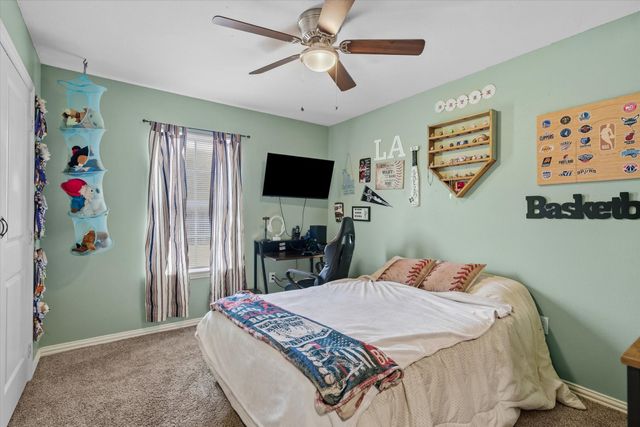 2840 Vz County Road 3211, Wills Point, TX 75169