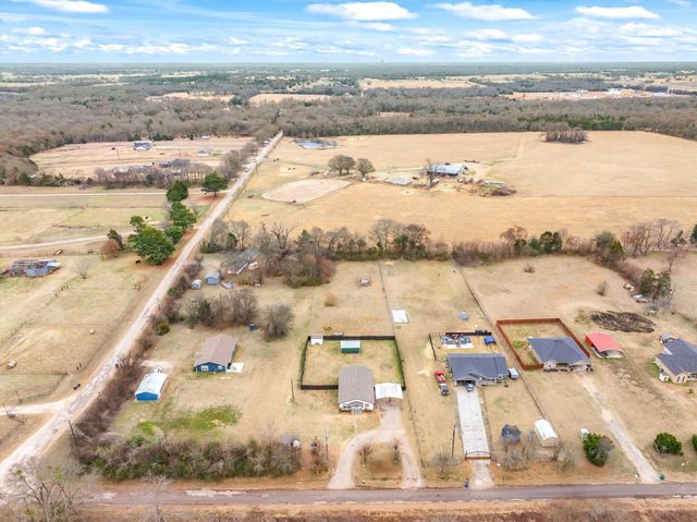 2840 Vz County Road 3211, Wills Point, TX 75169