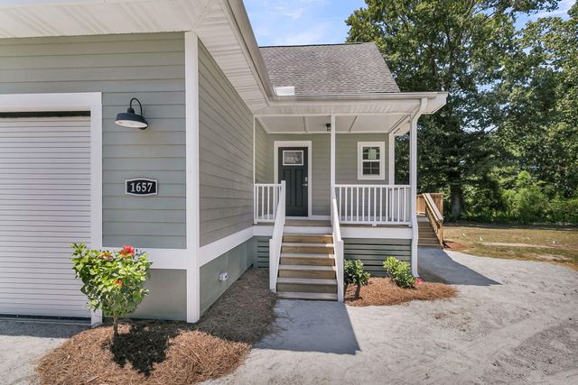 1657 Dawson Branch Road, Summerville, SC 29483