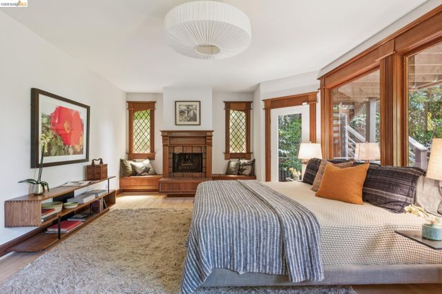 1090 Cragmont Ave, Berkeley, CA 94708