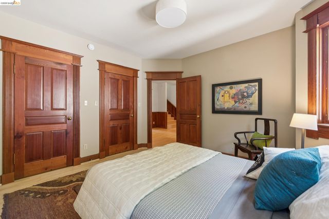 1090 Cragmont Ave, Berkeley, CA 94708