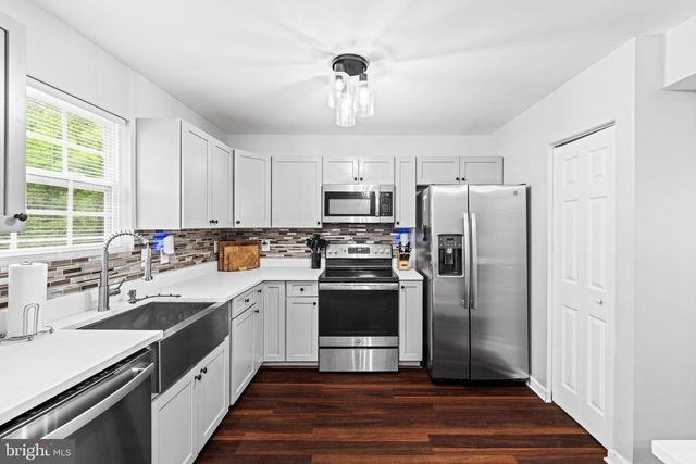 5939 APPLEGARTH PL, Capitol Heights, MD 20743