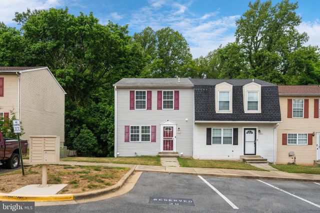 5939 APPLEGARTH PL, Capitol Heights, MD 20743