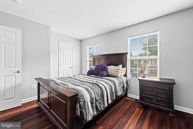 5939 APPLEGARTH PL, Capitol Heights, MD 20743