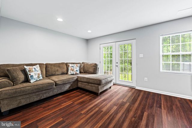5939 APPLEGARTH PL, Capitol Heights, MD 20743