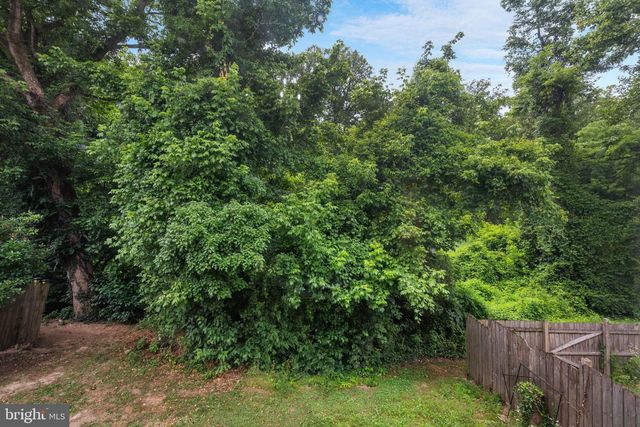 5939 APPLEGARTH PL, Capitol Heights, MD 20743